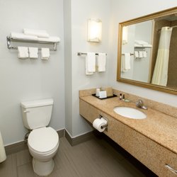 HomeTown Inn
