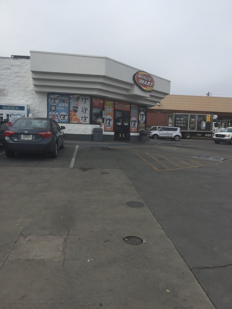 Shell Gas Station, Prescott Roadtrippers