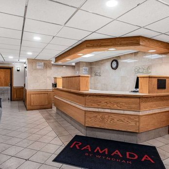 Ramada by Wyndham Keystone Near Mt Rushmore - Reception - Hotels Near Me - Keystone, South Dakota Ramada by Wyndham Keystone Near Mt Rushmore - Reception - Hotels Near Me - Keystone, South Dakota