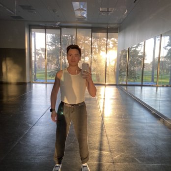 Mashouf Wellness Center - The studio, the golf course, the sunset and the glass window! - Recreation Centers Near Me - San Francisco, California
