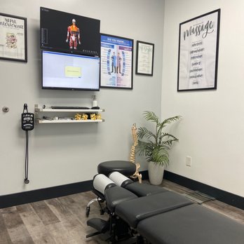 Reform Chiropractic - Downey - Consultation room. Clean and very comfortable. - Chiropractors Near Me - Downey, California Reform Chiropractic - Downey - Consultation room. Clean and very comfortable. - Chiropractors Near Me - Downey, California