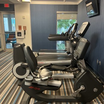 Aloft by Marriott Miami - Brickell - Gym - Hotels Near Me - Miami, Florida Aloft by Marriott Miami - Brickell - Gym - Hotels Near Me - Miami, Florida