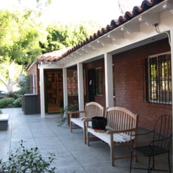 C G Jung Institute of Los Angeles - View of the courtyard