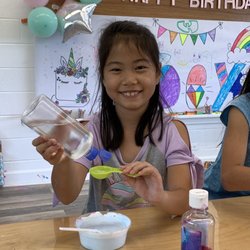 Oahu Bright Lab - Making slime!