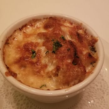 Hy's Steak House - French onion soup - Steakhouses Near Me - Honolulu, Hawaii