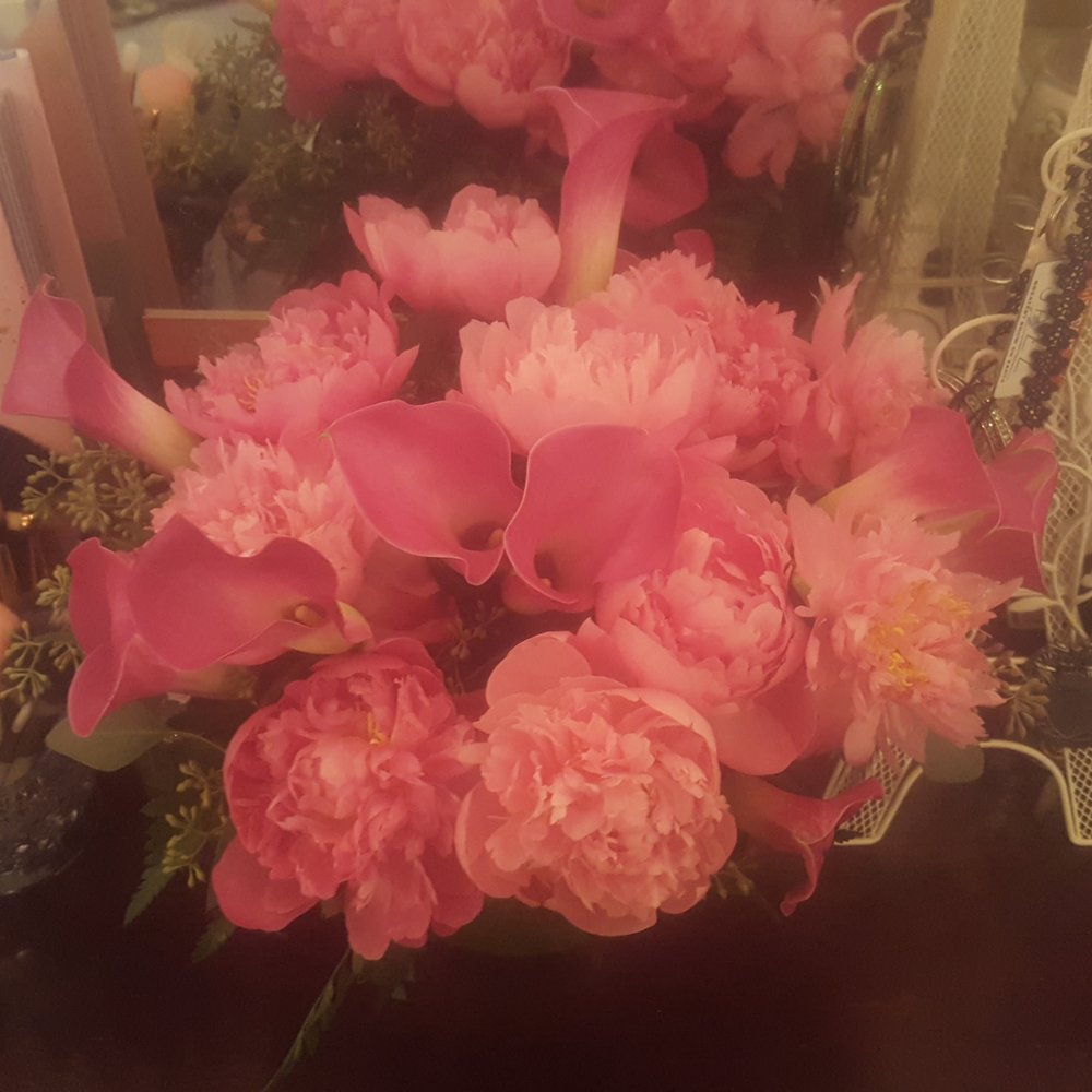 Alexa's Flowers - Simple, and gorgeous peony bouquet.  a million times better than roses. - Florists Near Me - Arcadia, California