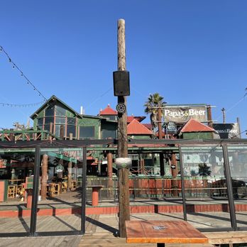 Papas & Beer - Dance Clubs Near Me - Rosarito, BCN