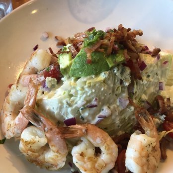 Margaritaville - Salad wedge with prawns - Seafood Near Me - Capitola, California