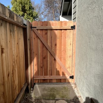 High Quality Fence - Fences & Gates Near Me - Manteca, California High Quality Fence - Fences & Gates Near Me - Manteca, California
