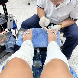 Deluxe Pedicure