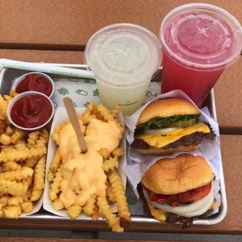 Shake Shack Cherry Hill - 2 Burgers, 1 plain fries, 1 cheese fries, 1 small lemonade, 1 large cranberry. It totaled $30.00 - Ice Cream & Frozen Yogurt Near Me - Cherry Hill, New Jersey