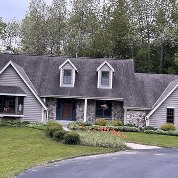 Nick Bourdo - Keller Williams Realty - Nick Bourdo helped us sell our home in Genesee WI - Real Estate Agents Near Me - New Berlin, Wisconsin Nick Bourdo - Keller Williams Realty - Nick Bourdo helped us sell our home in Genesee WI - Real Estate Agents Near Me - New Berlin, Wisconsin