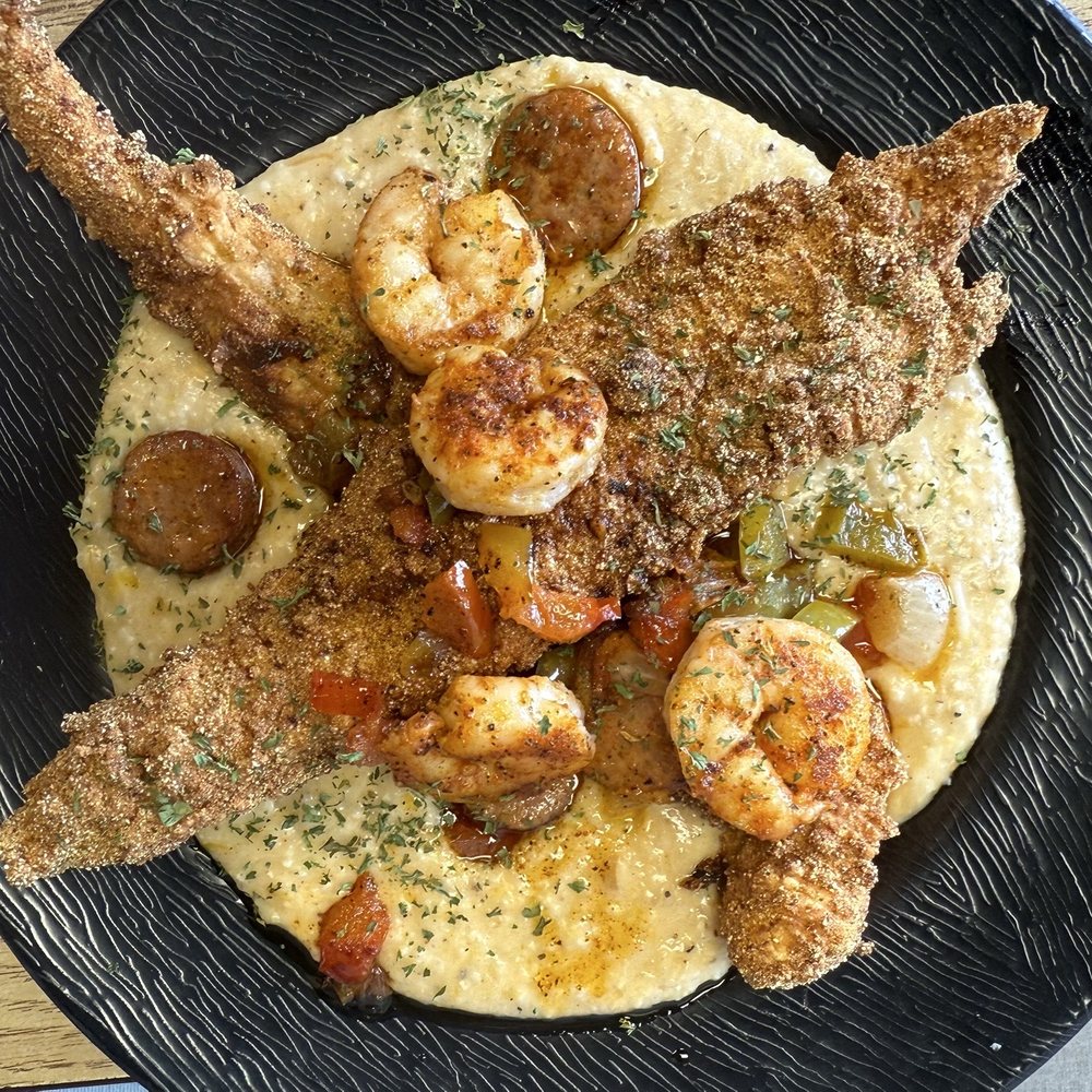 La Fete Cafe - Shrimp and fish grits - Breakfast & Brunch Near Me - El Paso, Texas La Fete Cafe - Shrimp and fish grits - Breakfast & Brunch Near Me - El Paso, Texas