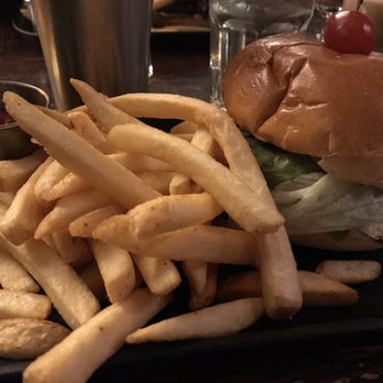 Dubh Linn Gate - My veggie burger. The pattie little dry - Irish Pub Near Me - Whistler, British Columbia