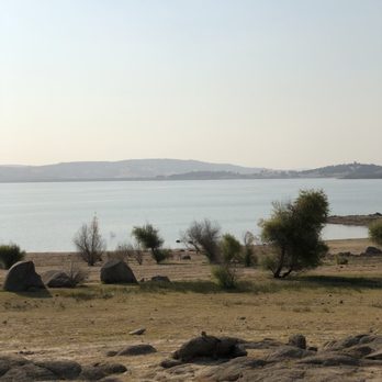Beals Point Campground - View looking east from Beal Beach - Boating Near Me - Folsom, California