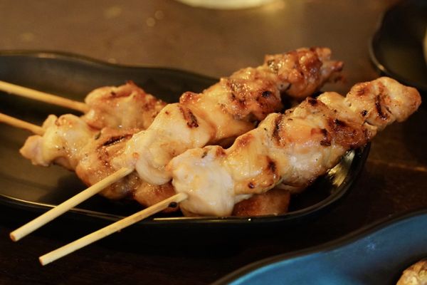 Izakaya Pau Hana Base by null