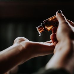 Chanan Massage - Aromatherapy add-on offered