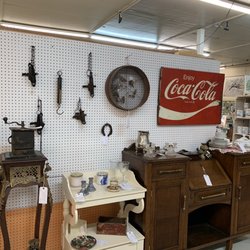 Peddler’s Antiques and Collectables