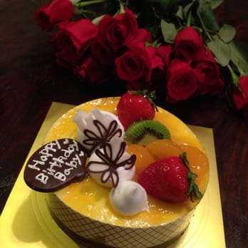 Crown Bakery - Sm mango mousse cake (feeds about 4) $18-$20. Wasn't sweet, rather bland and faint mango flavor. Fruit topping was inedibly sour - Bakeries Near Me - Las Vegas, Nevada