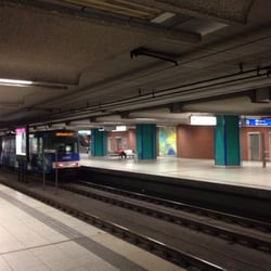 U-Bahnhof Stadtgarten - Bahnsteige von U42 und U46 auf -2