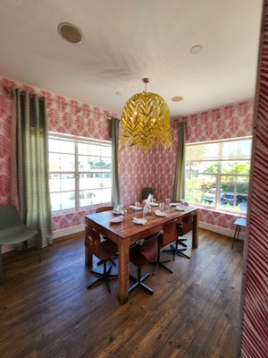 Morgans Restaurant by null
