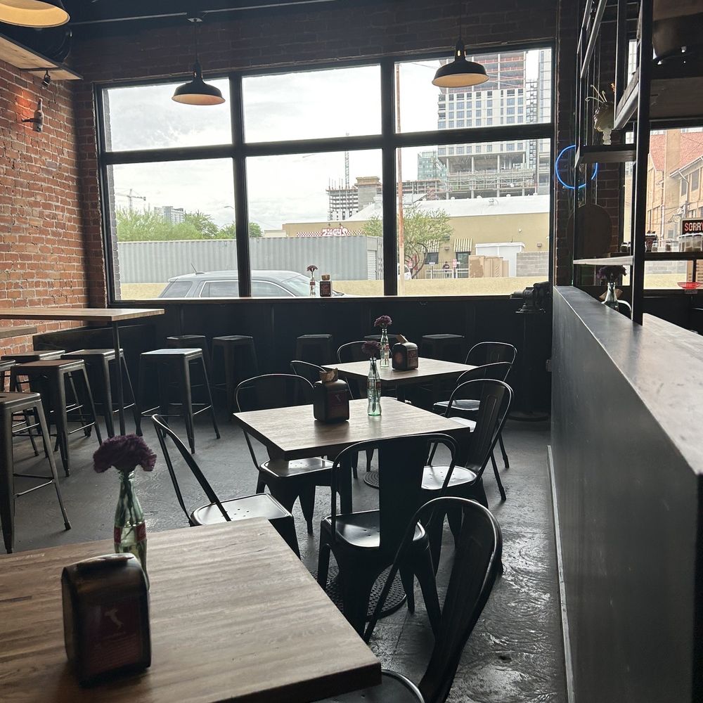 Via Della Slice Shop - Seating - Pizza Near Me - Phoenix, Arizona Via Della Slice Shop - Seating - Pizza Near Me - Phoenix, Arizona