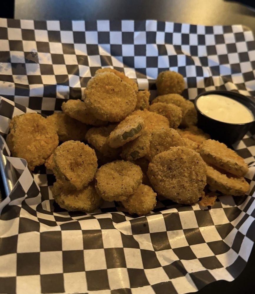 Roundup Bar & Grill