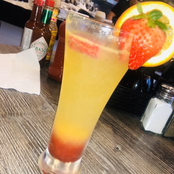 Vineyard Cafe - Strawberry mimosa - Breakfast & Brunch Near Me - Oxnard, California Vineyard Cafe - Strawberry mimosa - Breakfast & Brunch Near Me - Oxnard, California