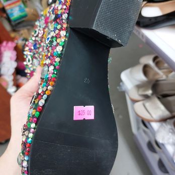 Lamp Discount & Thrift Store - Fancy ladies boots going for $35 - Thrift Stores Near Me - Sanford, Florida Lamp Discount & Thrift Store - Fancy ladies boots going for $35 - Thrift Stores Near Me - Sanford, Florida