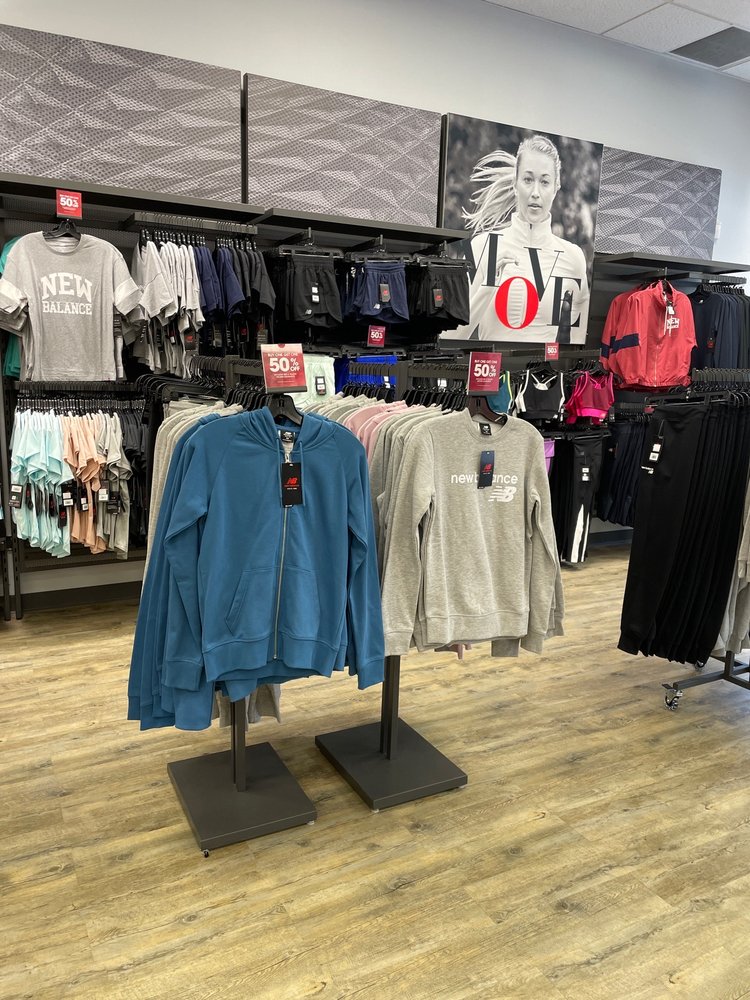 NEW BALANCE FACTORY STORE Updated September 2024 314 Flat Rock