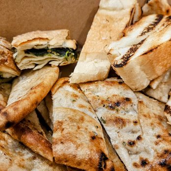 Souvlaqueria - Extra pita, spanakopita, other bread. - Greek Near Me - Union, New Jersey