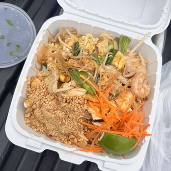Anong's Thai Cuisine - Combination pad, Thai - Thai Near Me - Cheyenne, Wyoming