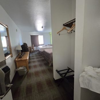 Super 8 by Wyndham Powell - Room 122 entrance,  sink on right - Hotels Near Me - Powell, Wyoming
