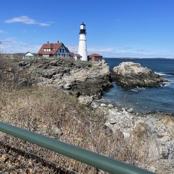 Cape Elizabeth Lighthouse - Landmarks & Historical Buildings Near Me - Cape Elizabeth, Maine