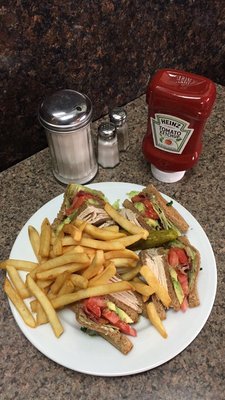 Hector's Cafe & Diner by null