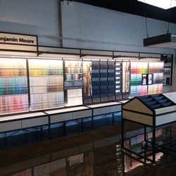 Plaza Paint & Supplies