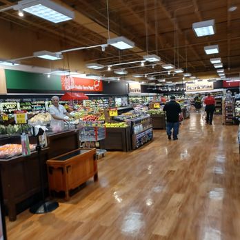 Winn-Dixie - a grocery store filled with fresh produce - Grocery Near Me - Casselberry, Florida Winn-Dixie - a grocery store filled with fresh produce - Grocery Near Me - Casselberry, Florida