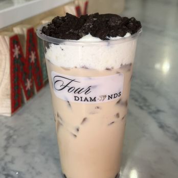 Four Diamonds - Milk Tea with Boba & Salted Cream Oreo Crumbs - Vietnamese Near Me - Seattle, Washington