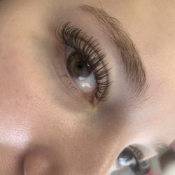 Beauty By Lillian - Classic Lashes