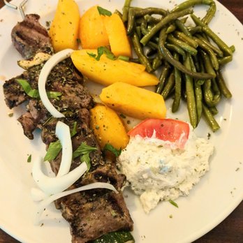 Taverna Phaestos - Lammspieß - Greek Near Me - Berlin, BE Taverna Phaestos - Lammspieß - Greek Near Me - Berlin, BE