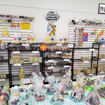 Maui Specialty Chocolates - Desserts Near Me - Kahului, Hawaii Maui Specialty Chocolates - Desserts Near Me - Kahului, Hawaii