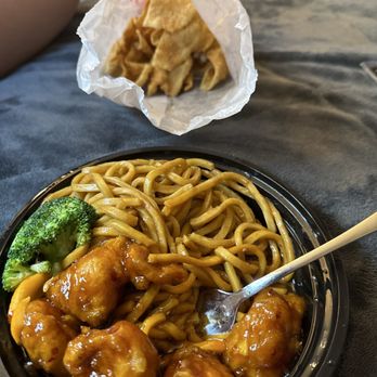 LUCKY PANDA - Updated March 2026 - 52 Photos & 26 Reviews - 710