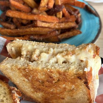 The Food Shack - Lobster grilled cheese - Cafes Near Me - Point Pleasant Beach, New Jersey