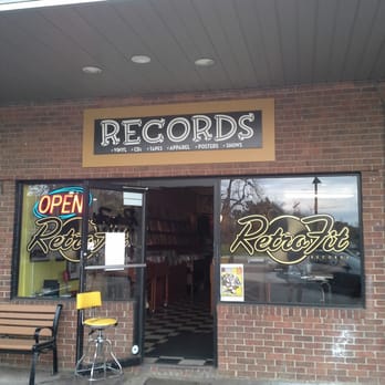 Retrofit Records - The store front - Vinyl Records Near Me - Tallahassee, Florida Retrofit Records - The store front - Vinyl Records Near Me - Tallahassee, Florida