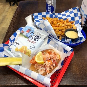 La La Lobster - Lobster Roll (classic style - w chips and a pickle include) and lobster fries - Seafood Near Me - Yardley, Pennsylvania