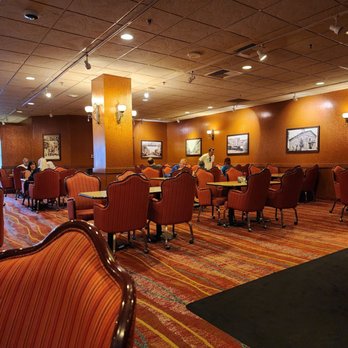 The Grille - Dinning room at lunch on Saturday - American Near Me