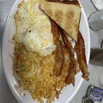 Scrambled Eggs - Build Your Combo - Breakfast & Brunch Near Me - St Peters, Missouri Scrambled Eggs - Build Your Combo - Breakfast & Brunch Near Me - St Peters, Missouri