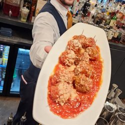 Rizzutos Ristorante Chop House - Meatballs & Martinis