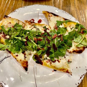 Corah's Corner - Heirloom tomato margarita flatbread - Seafood Near Me - Saint Michaels, Maryland