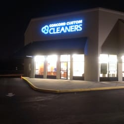 Concord Custom Cleaners - Front of store